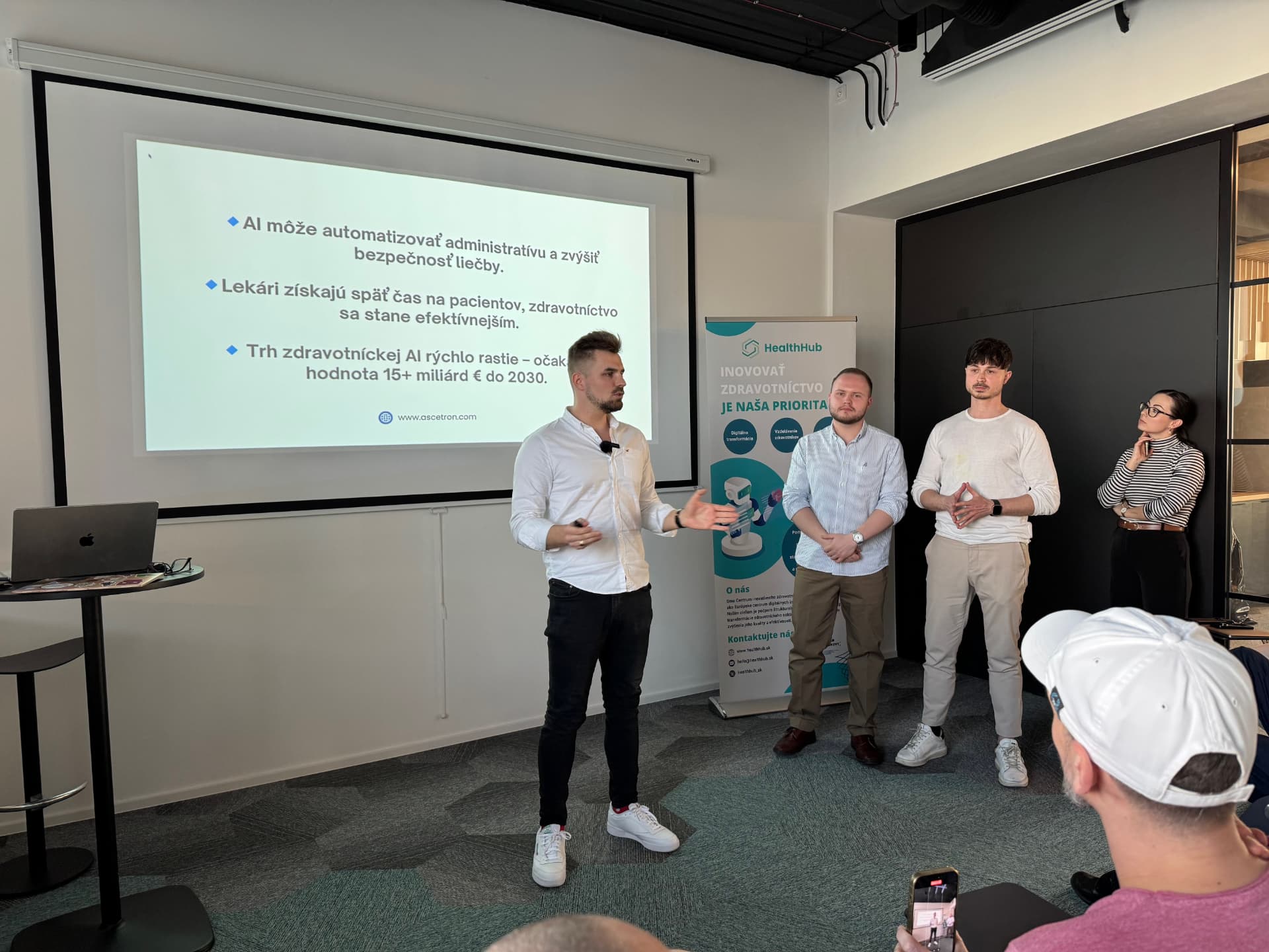 Prezentácia využitia AI v zdravotníctve na pôde Slovenskej technickej univerzity